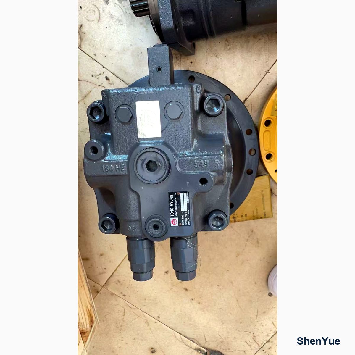 Swing Motor Assy M5X130 (Kawasaki M5X series) photo 2