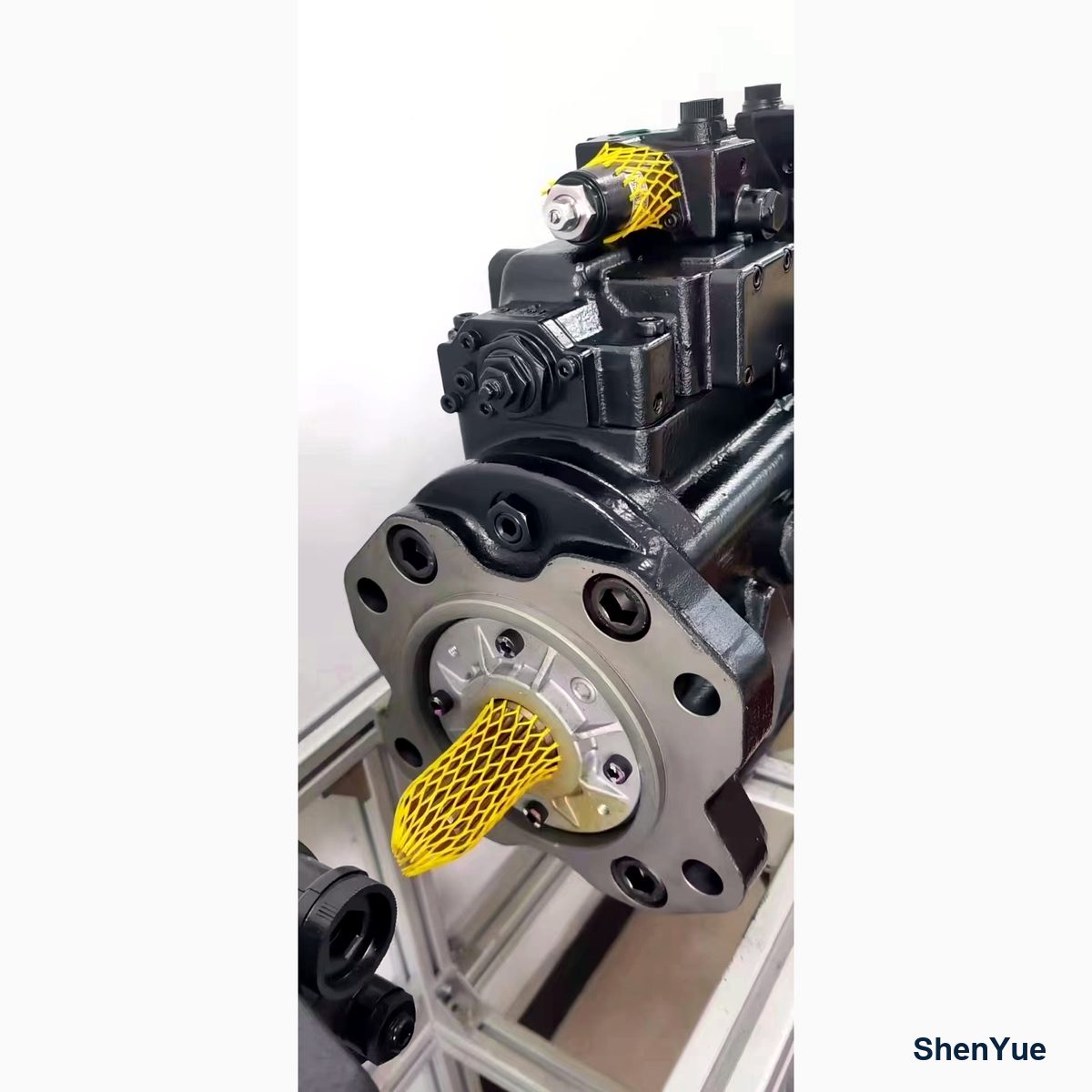 Hydraulic Pump Assy photo 2