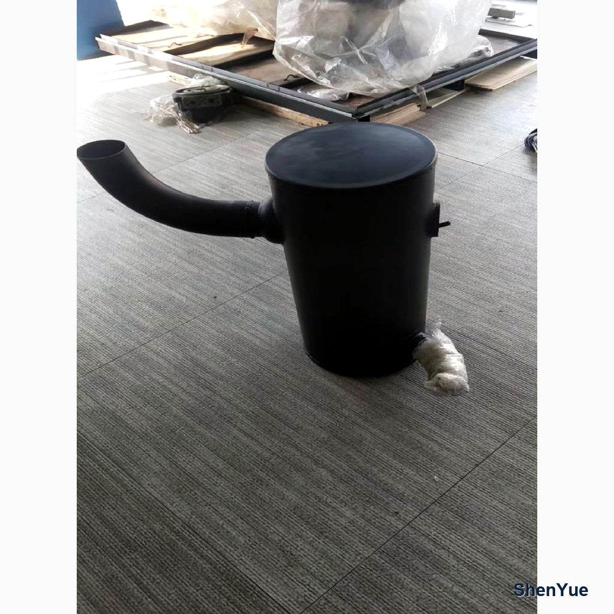 Muffler photo 2