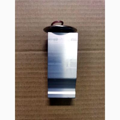Air Conditioning Expansion Valve YN20M00107S021 Kobelco part — real photo, Shenyue Guangzhou