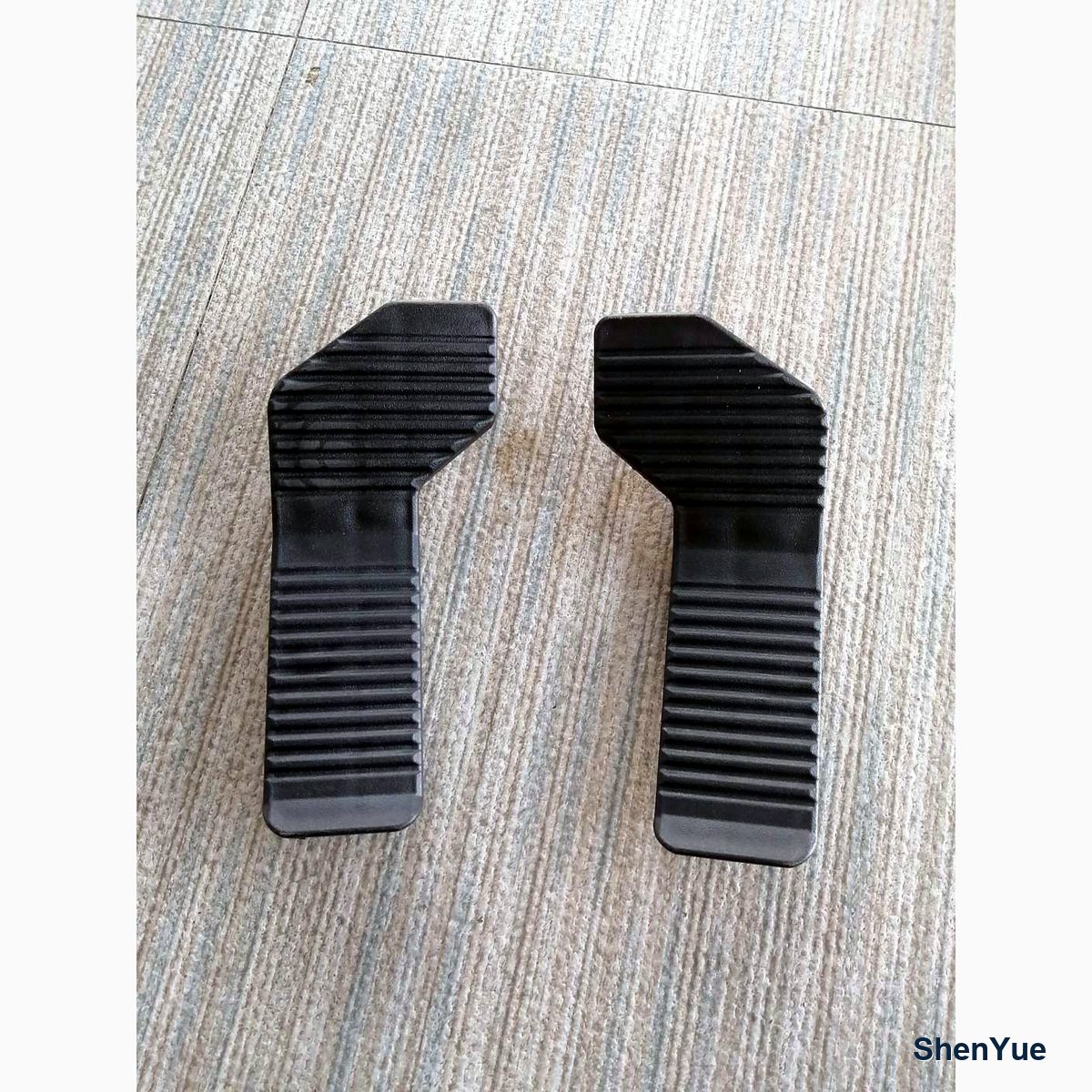 Foot Pedal R photo 1